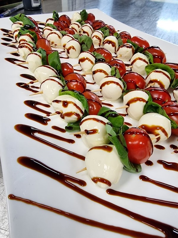 CAPRESE-SKEWERS-toppaddockcatering