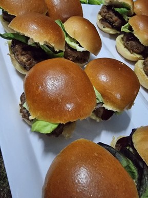 Beef Gravy Sliders Beef Gravy Sliders